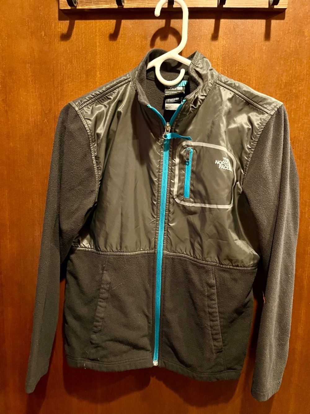 The North Face kids coat, size large 14/16 kids